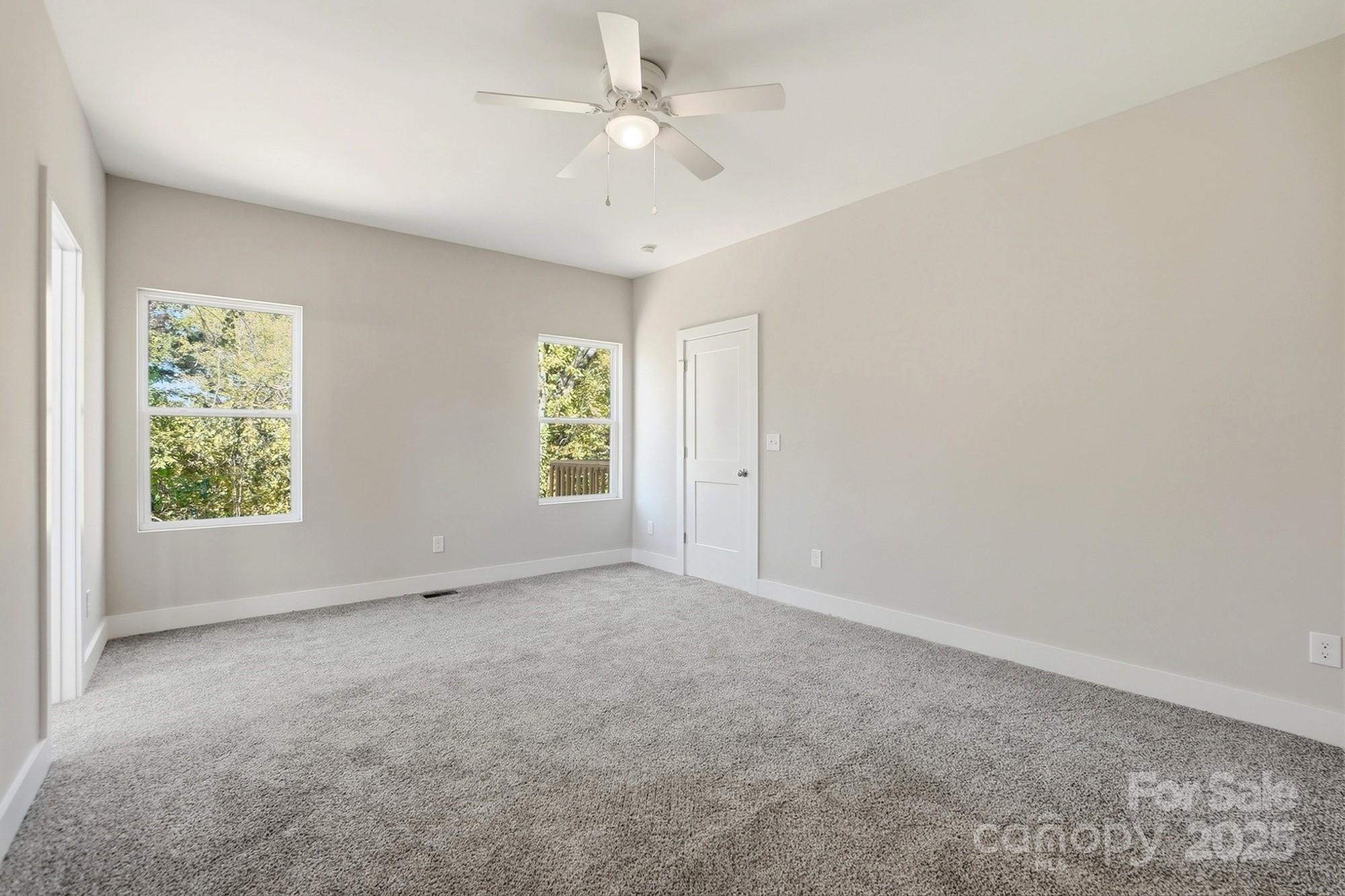 75 Woodsdale Place