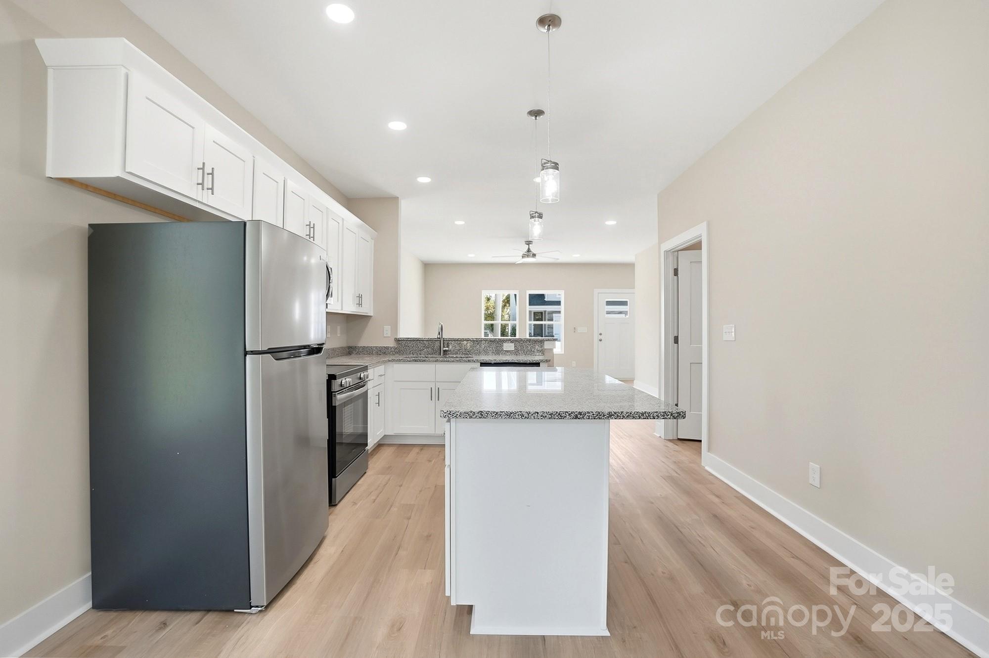 75 Woodsdale Place