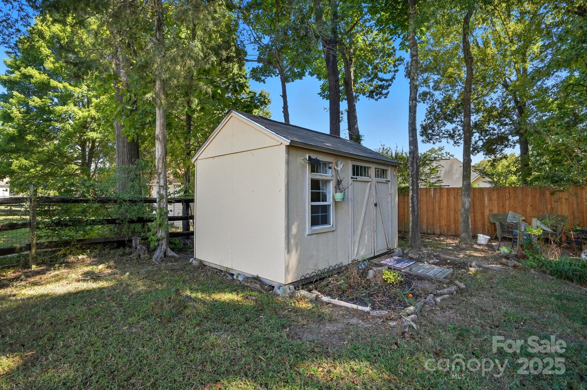 12422 Cardinal Point Road