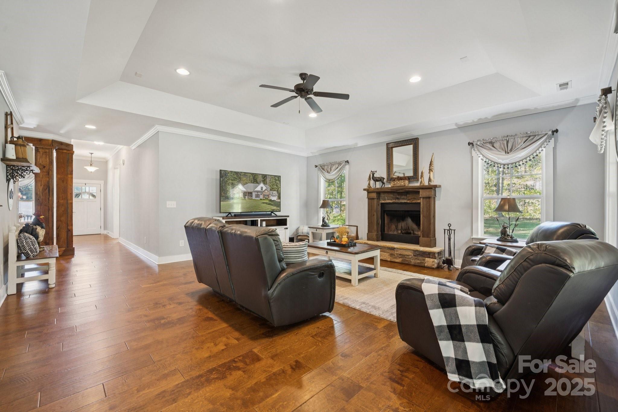 295 Worthington Drive