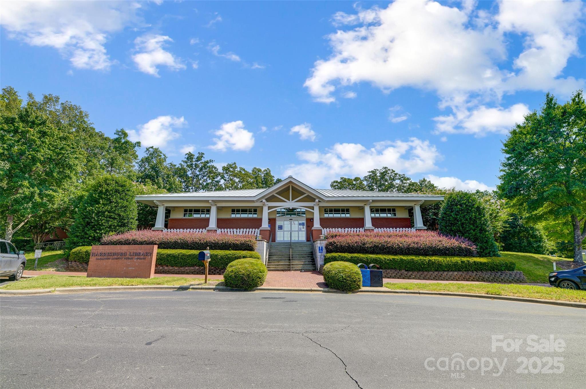 3642 Waterloo Drive