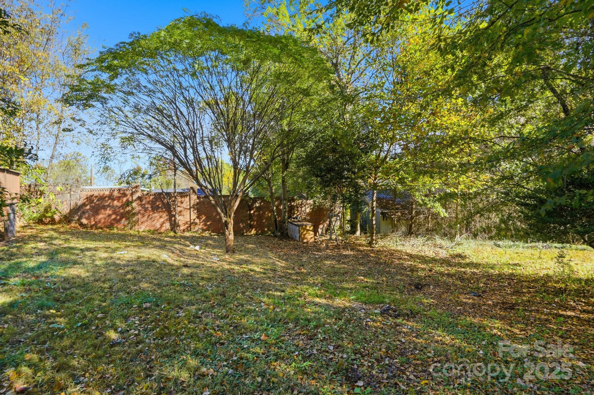 115 Red Bud Place NW