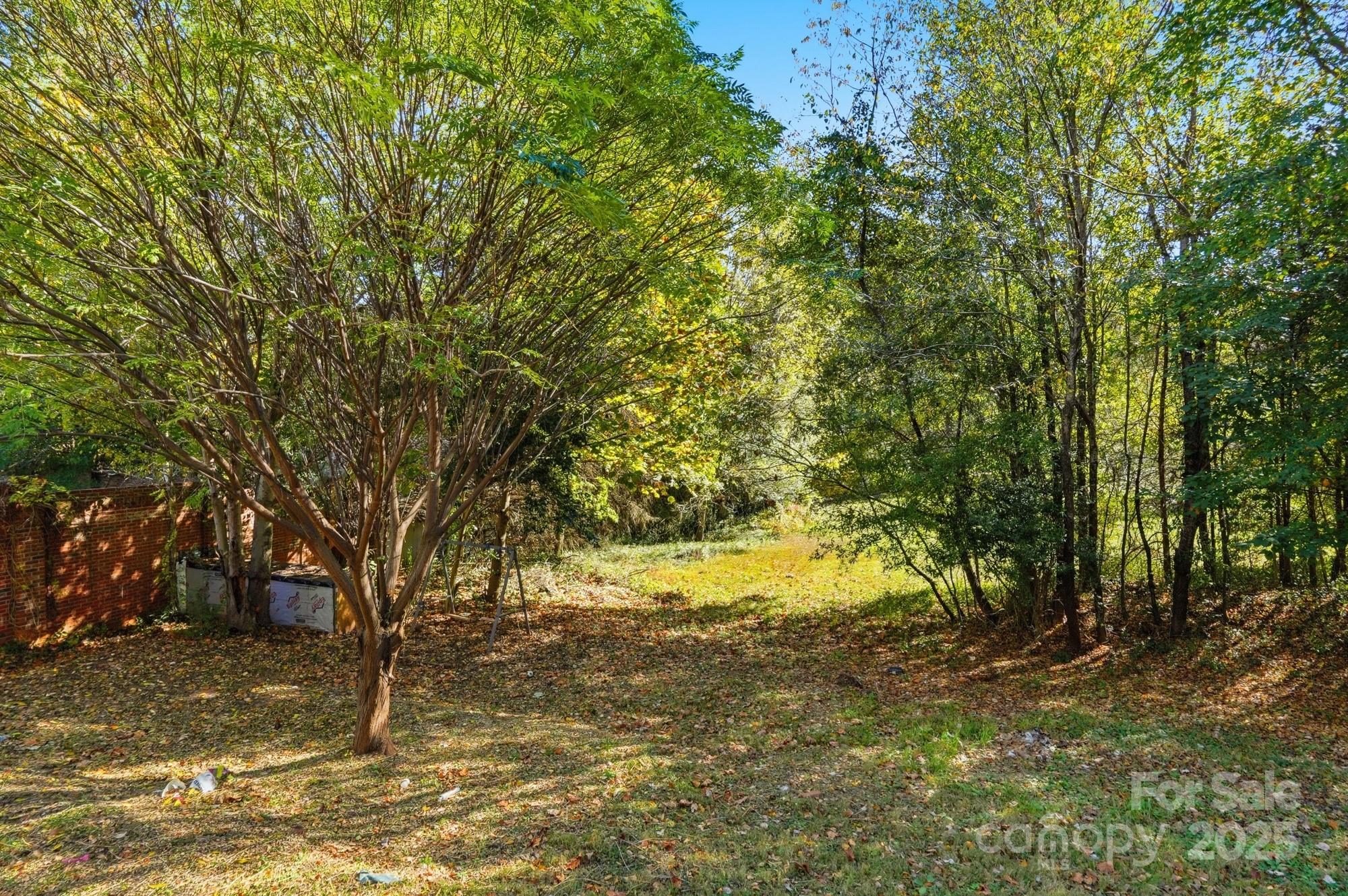 115 Red Bud Place NW