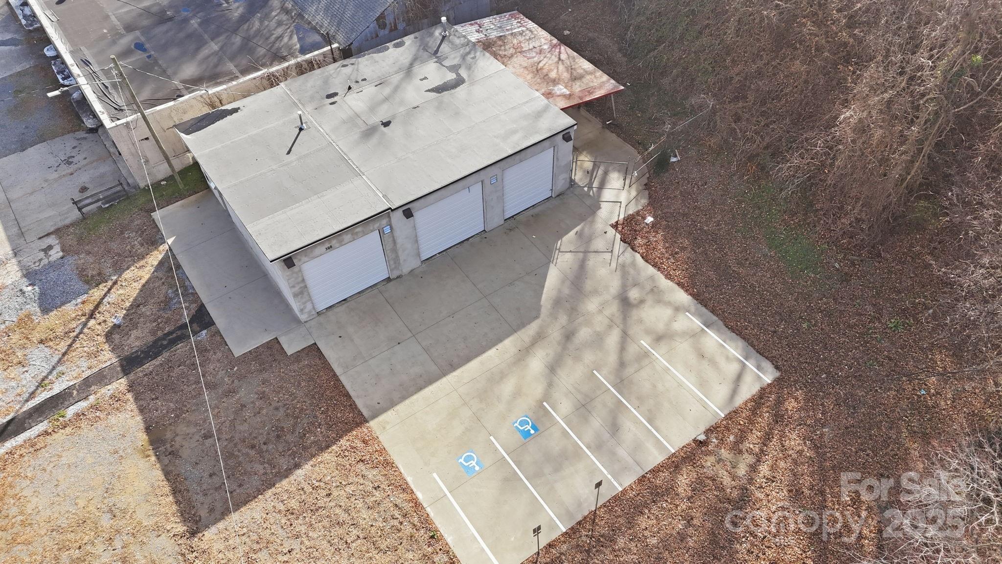 398 Old Charlotte Road SW