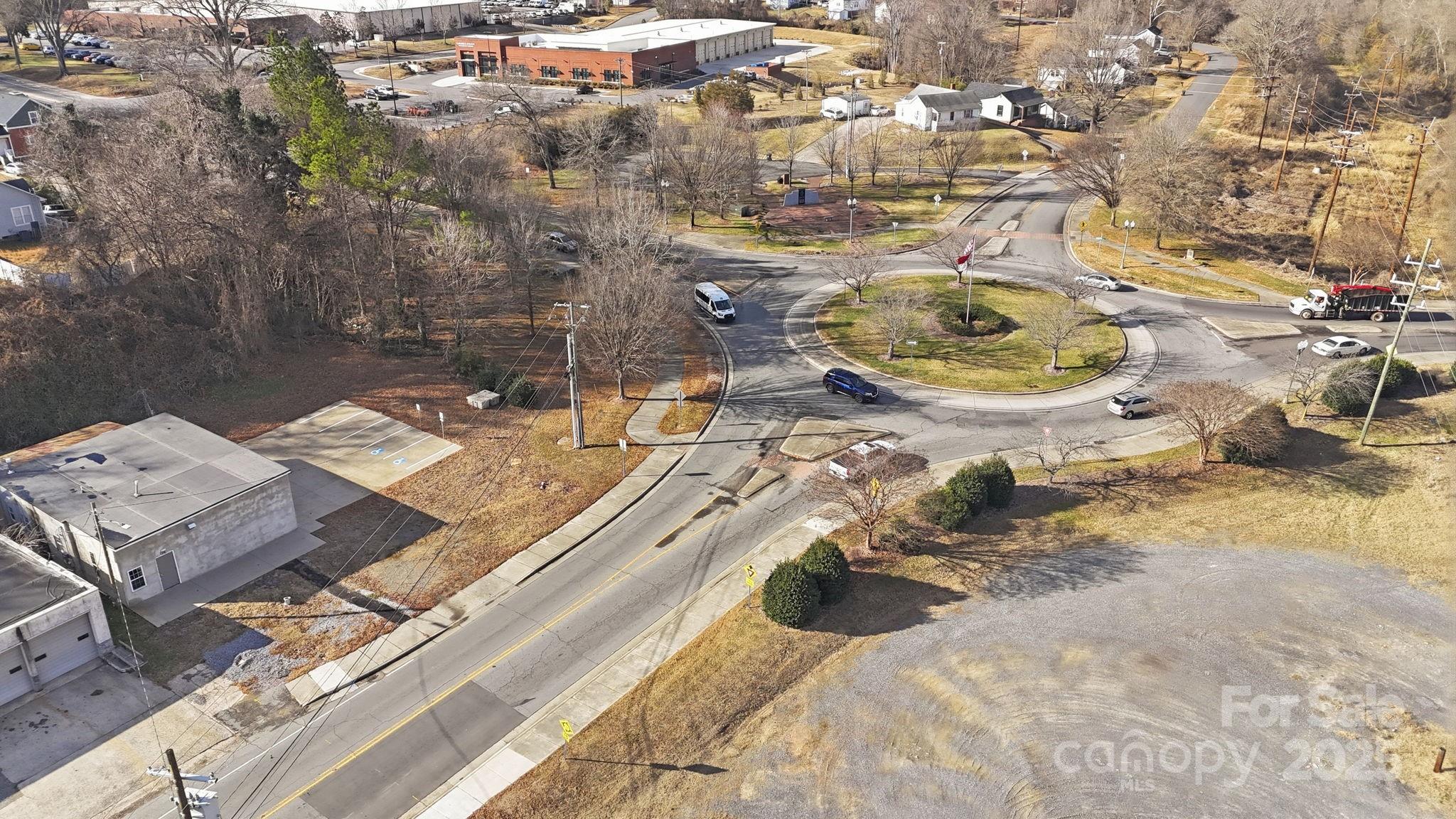 398 Old Charlotte Road SW