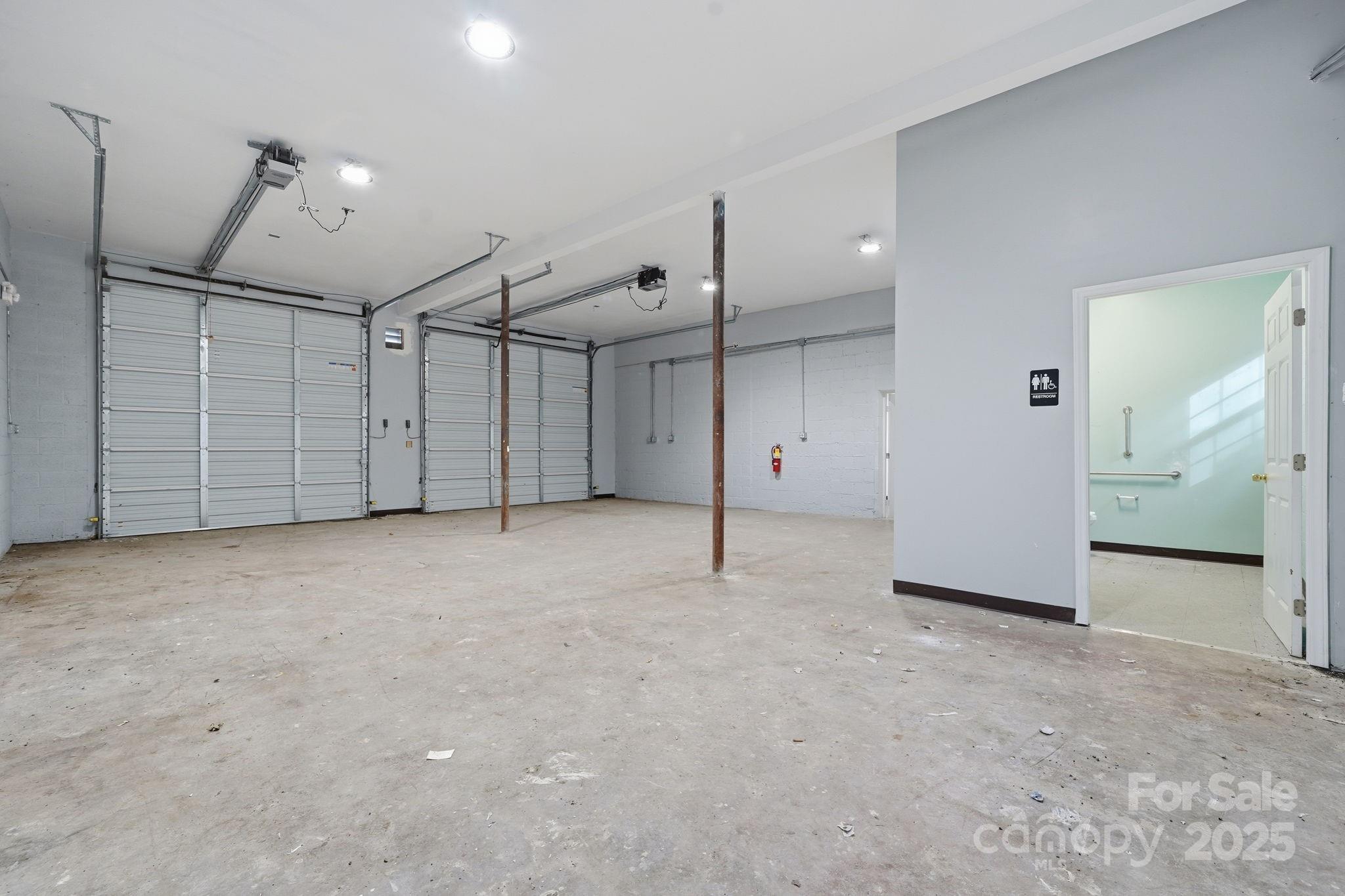 398 Old Charlotte Road SW