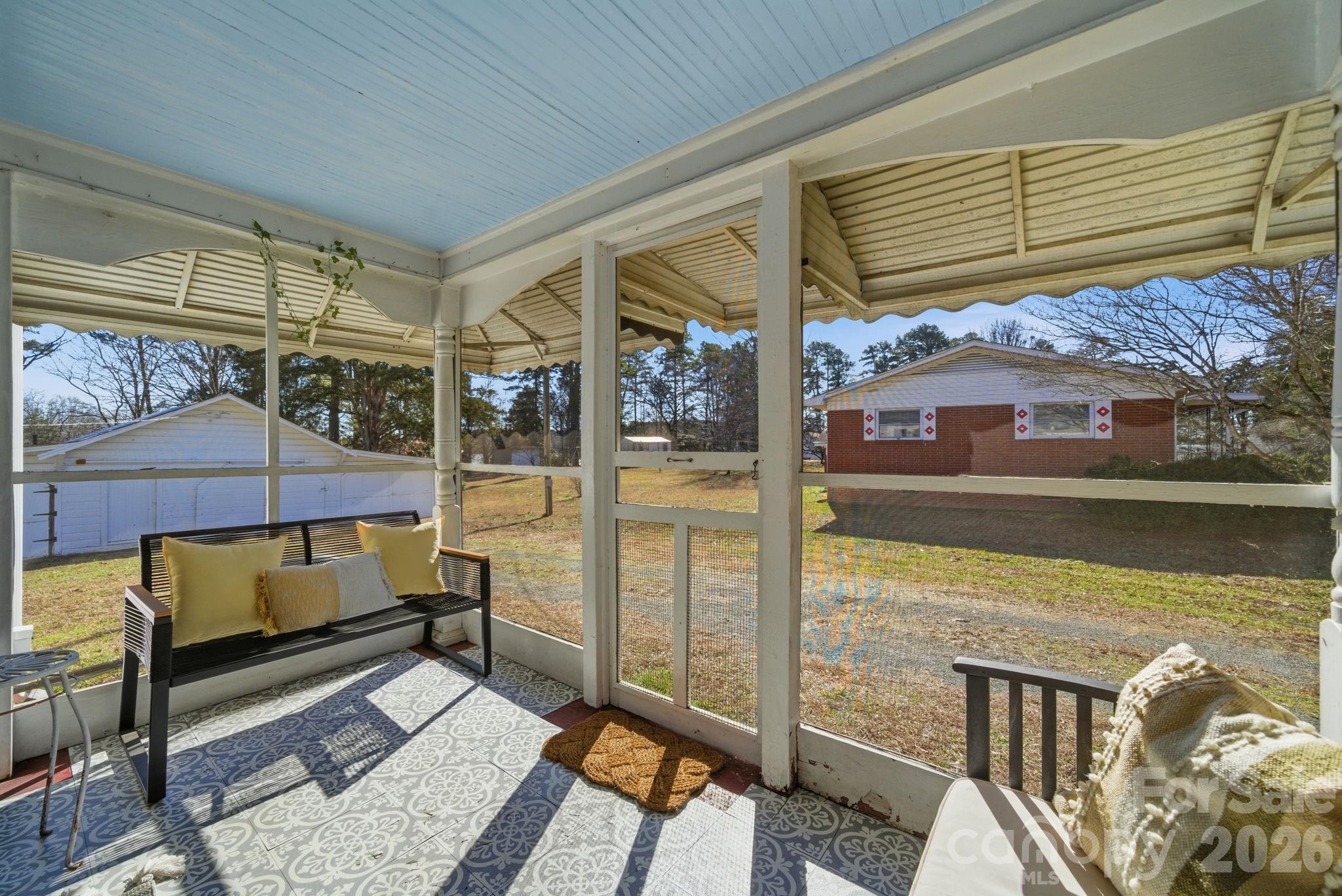 36 Irish Potato Road