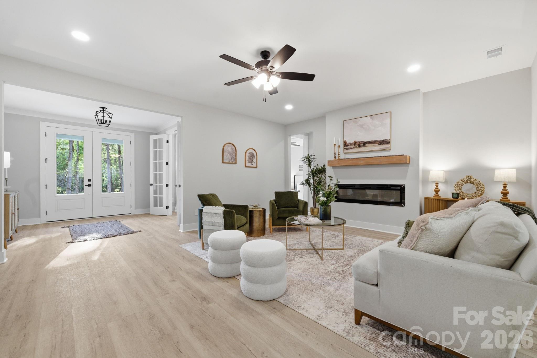 325 Mainsail Road Unit: 5