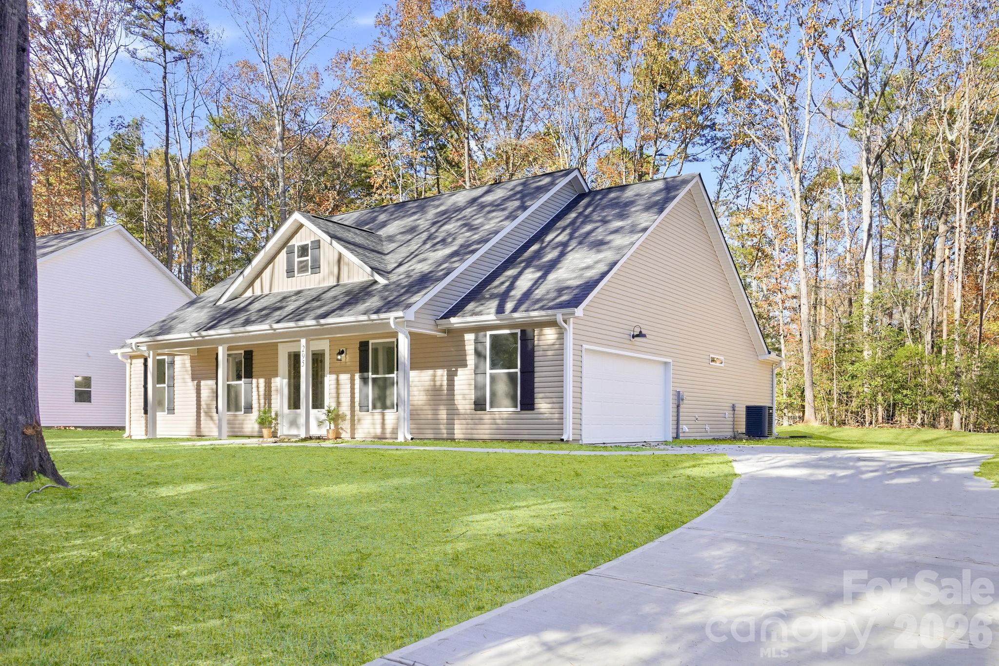 325 Mainsail Road Unit: 5