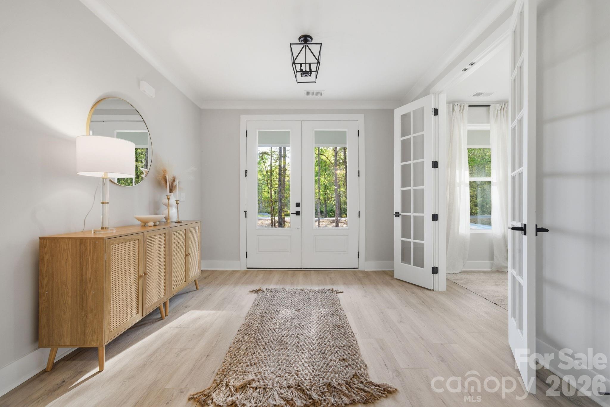 325 Mainsail Road Unit: 5