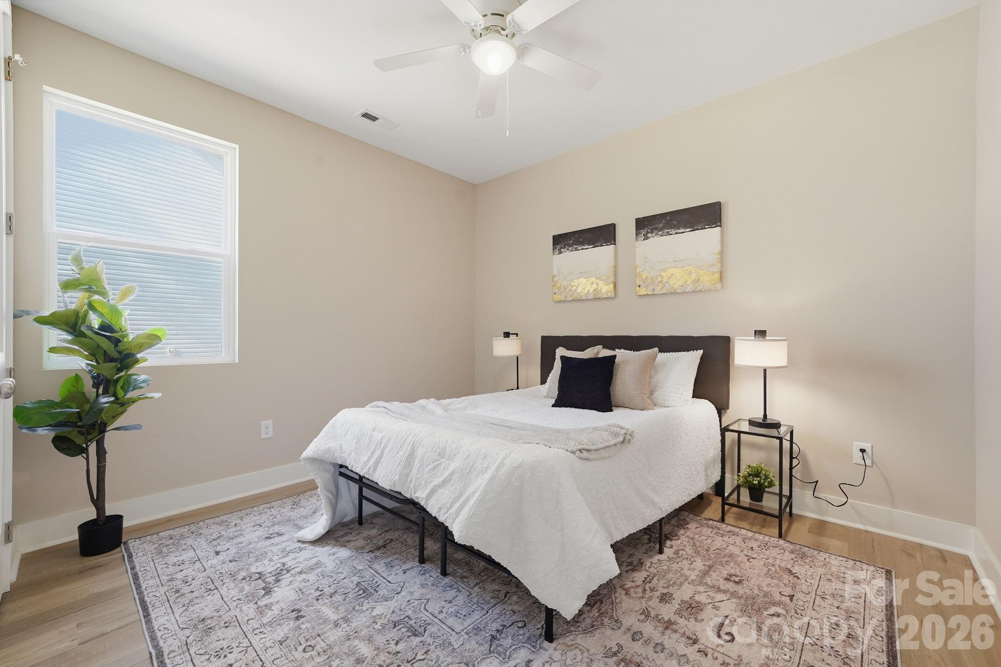 325 Mainsail Road Unit: 5