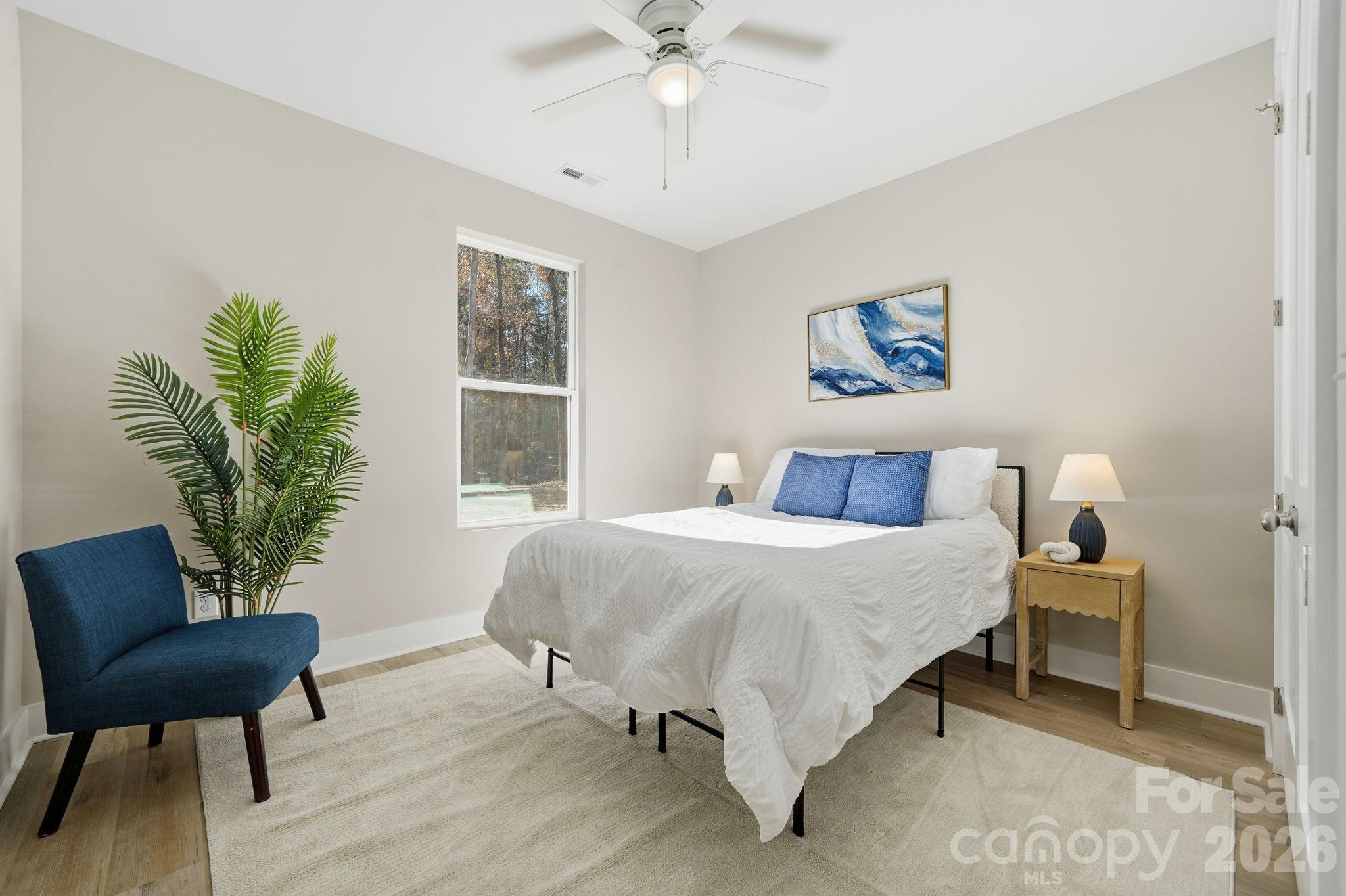 325 Mainsail Road Unit: 5