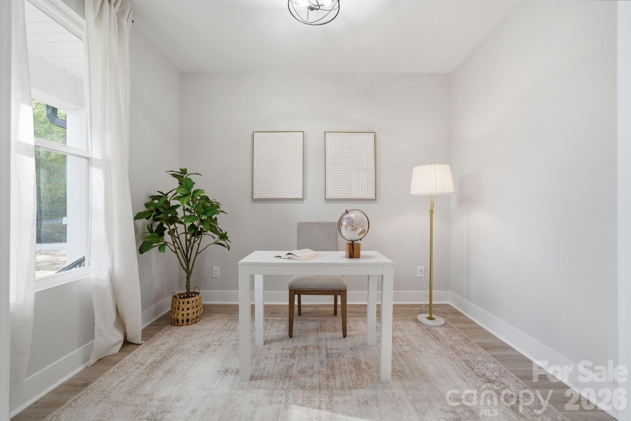 325 Mainsail Road Unit: 5