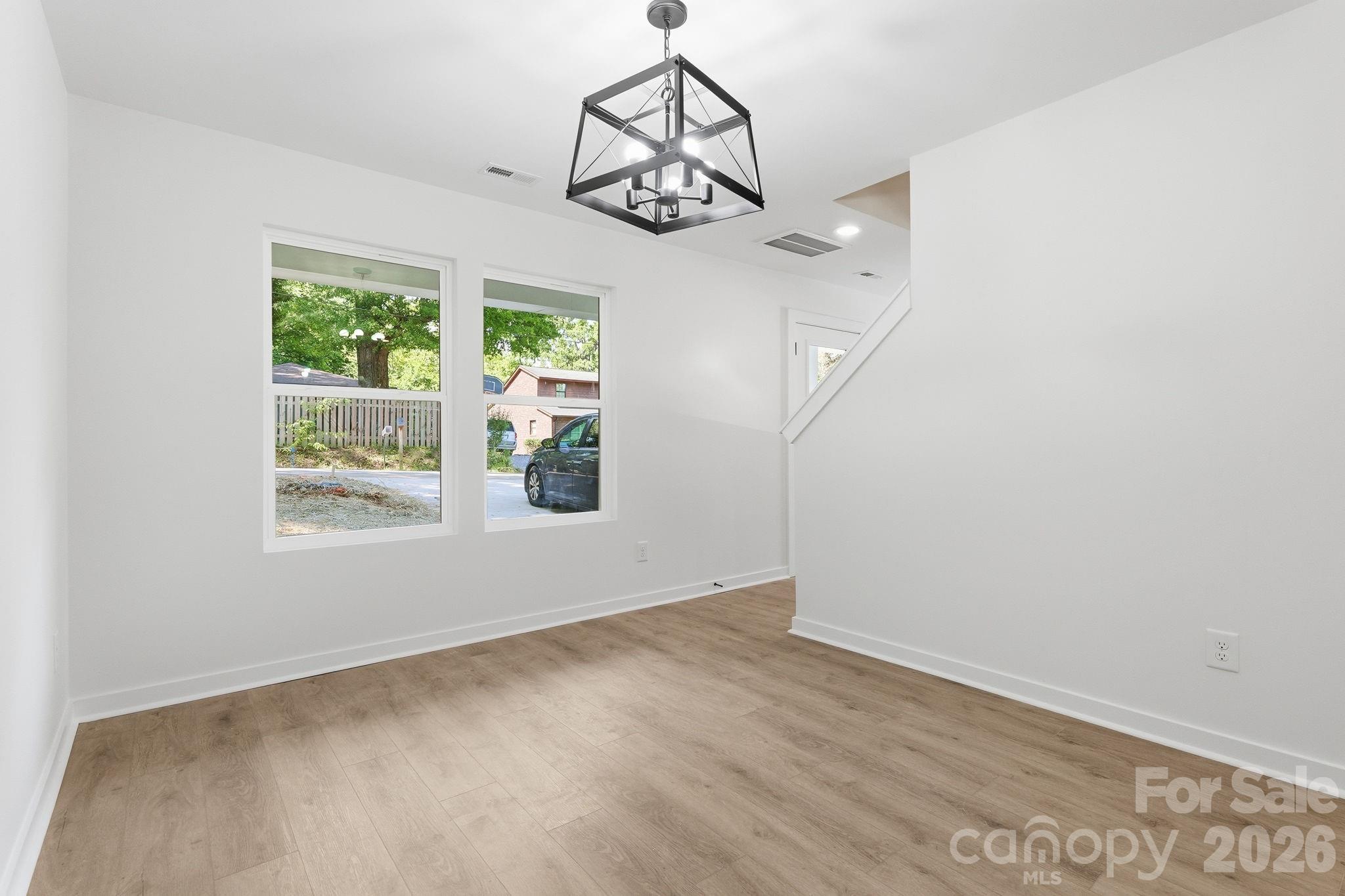 274 Bellhaven Place NW