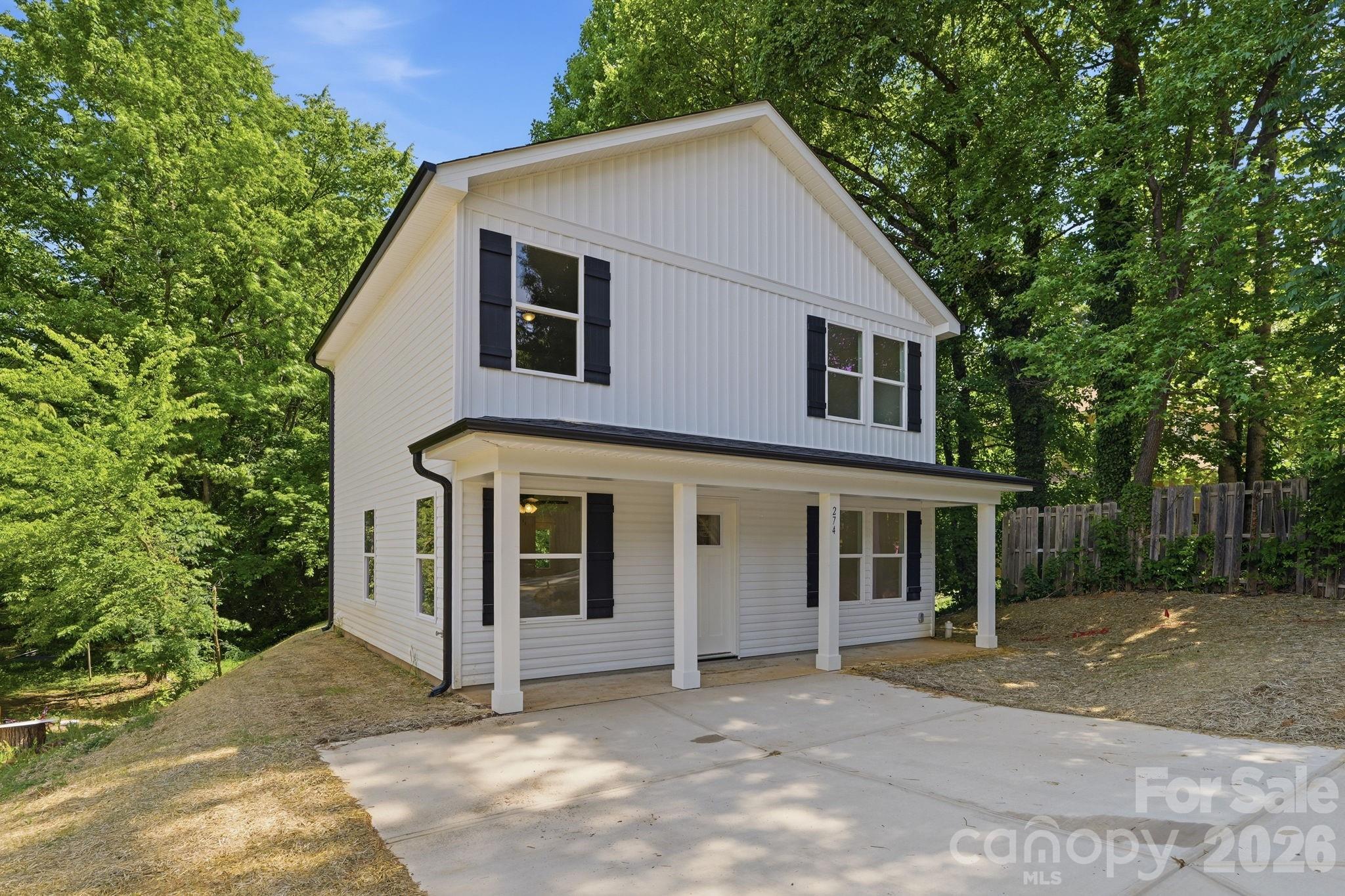 274 Bellhaven Place NW