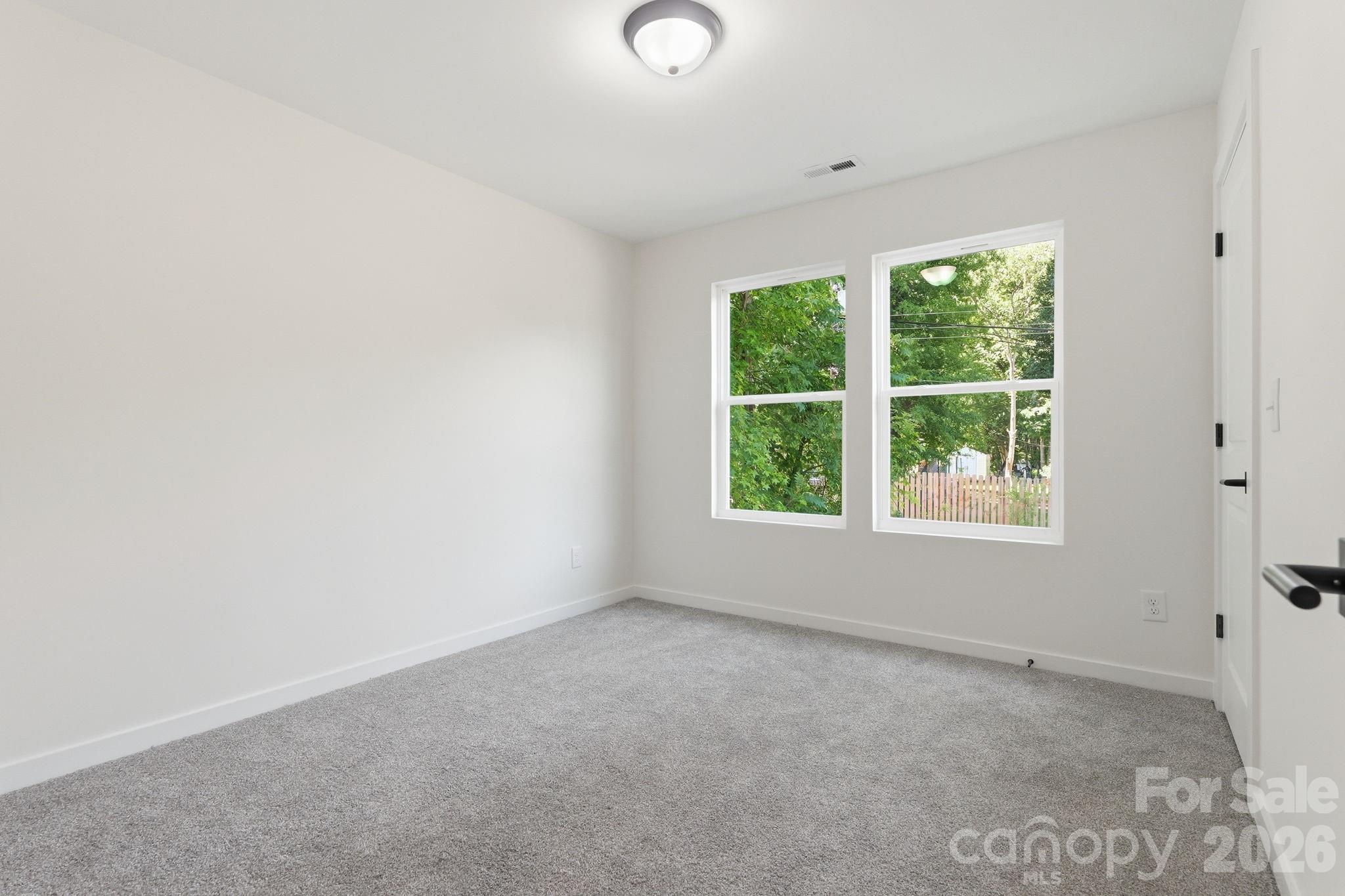274 Bellhaven Place NW