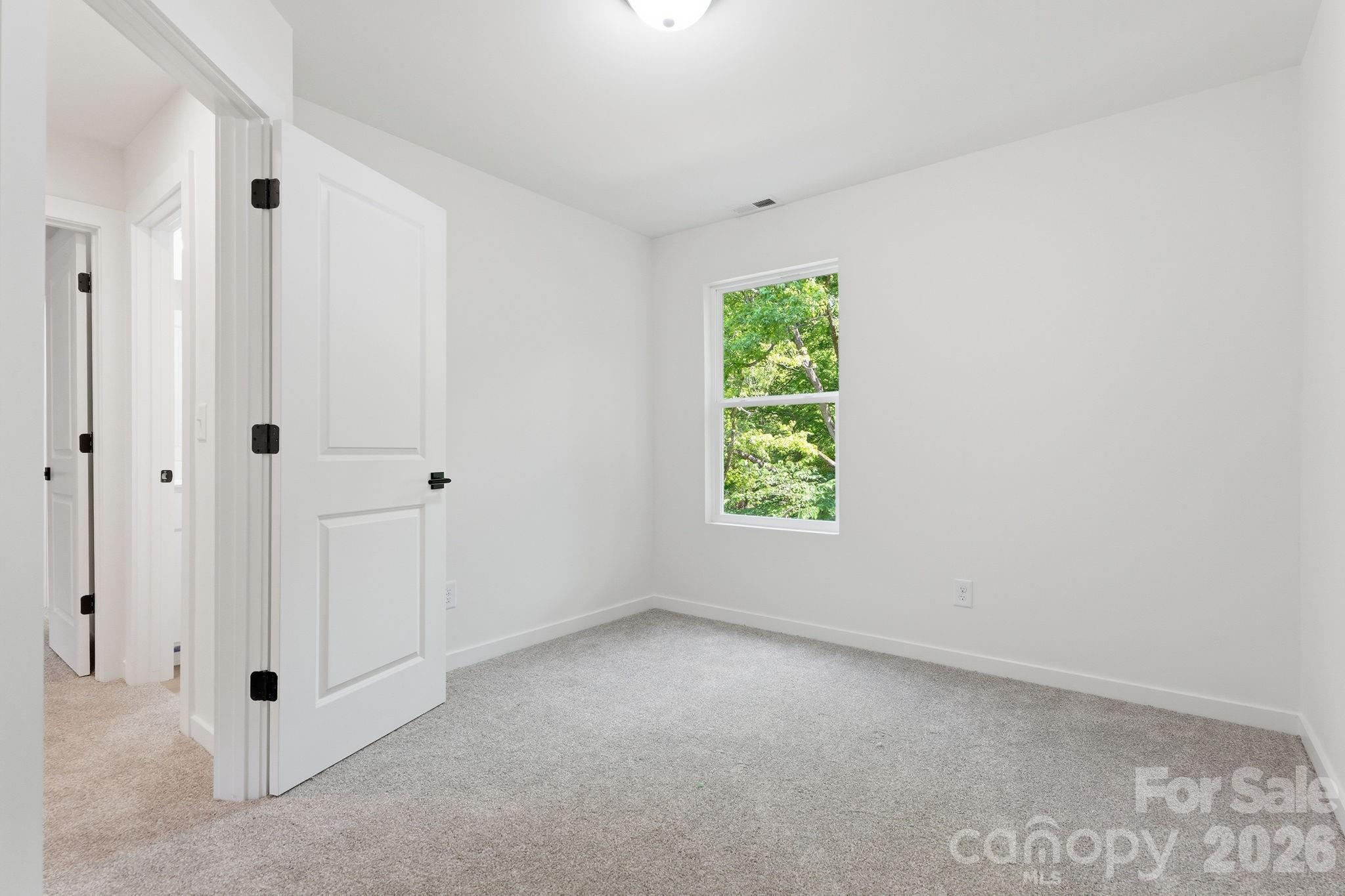 274 Bellhaven Place NW