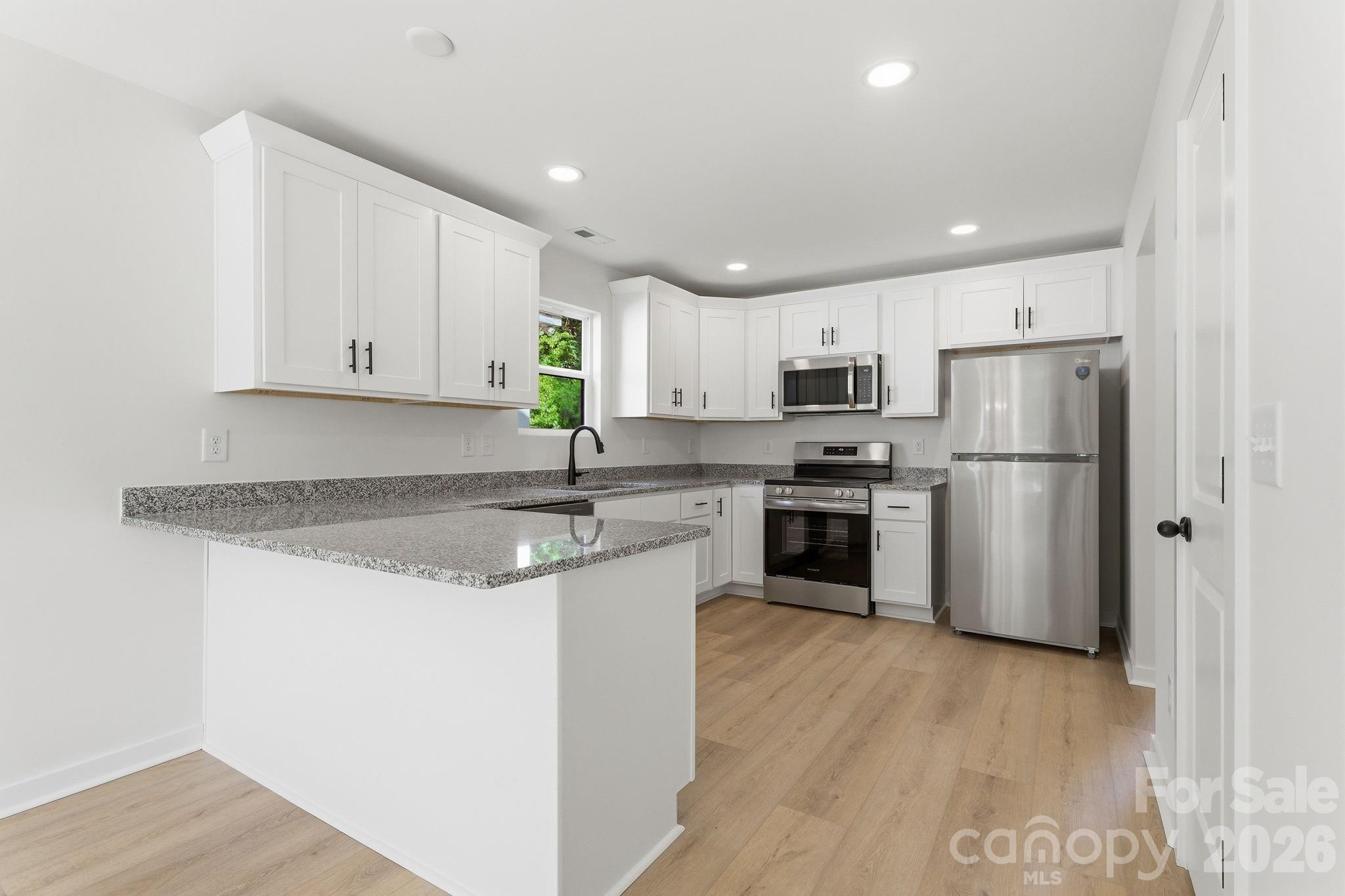 53 Young Avenue SW