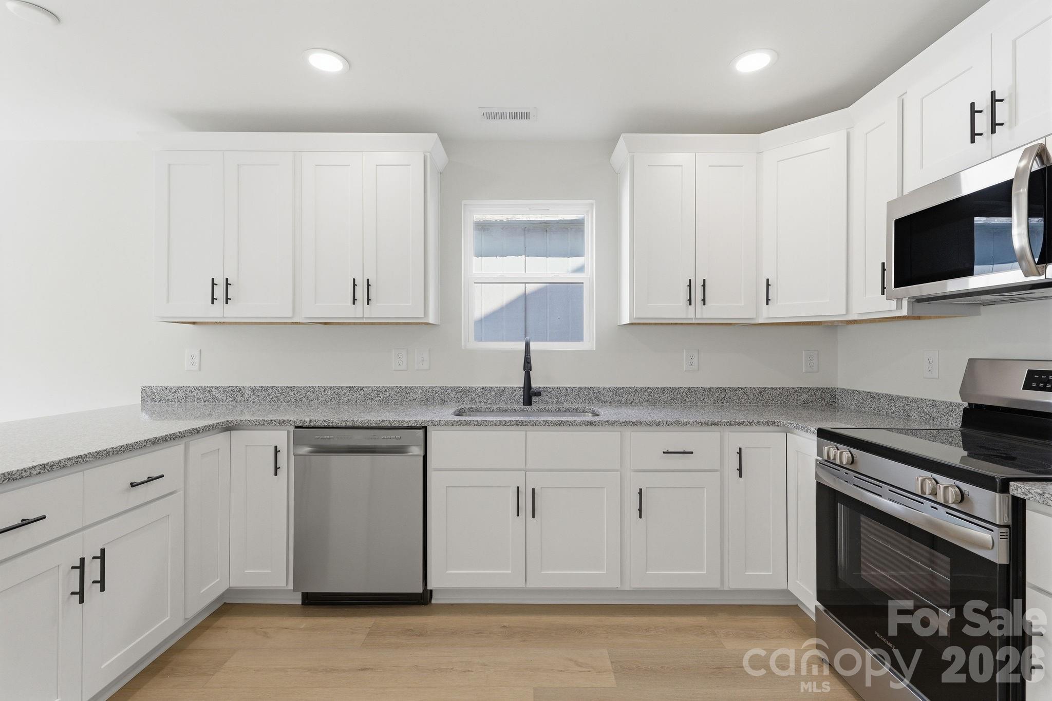 53 Young Avenue SW
