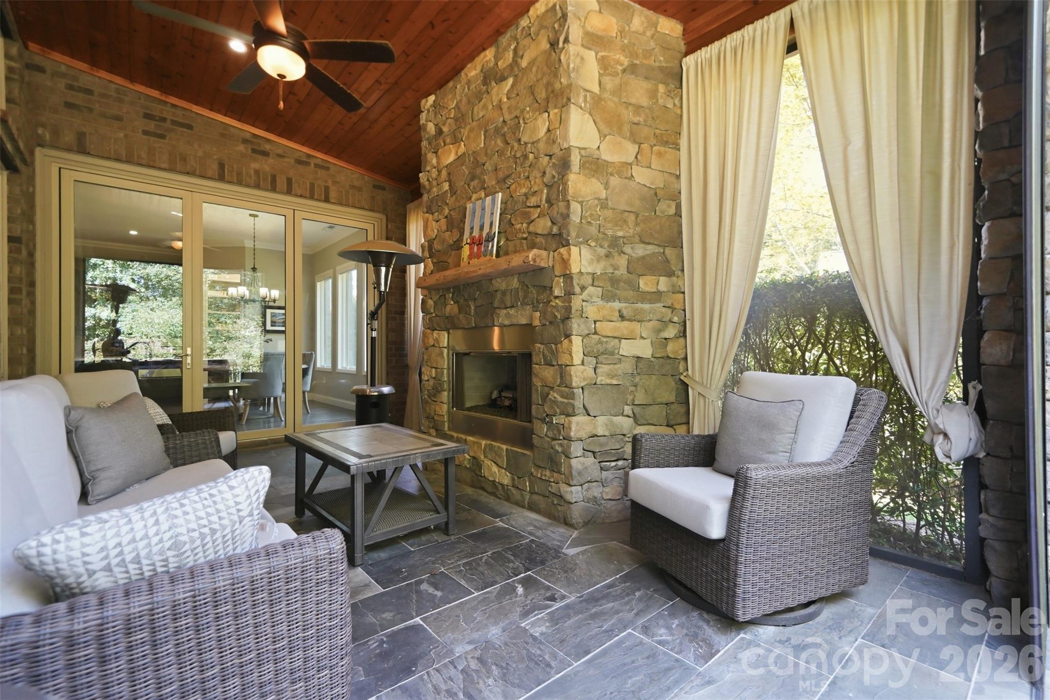 1206 Delaney Drive