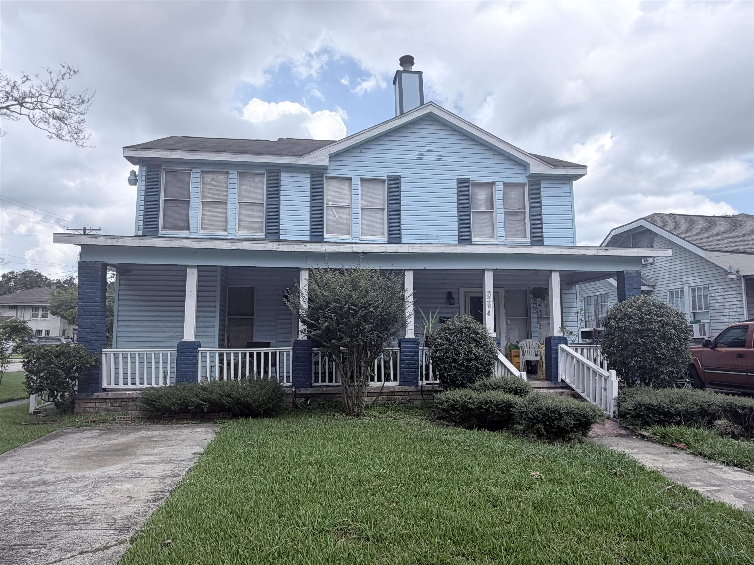 2394 Angelina St