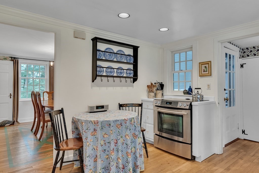 25 Fair Oaks Dr