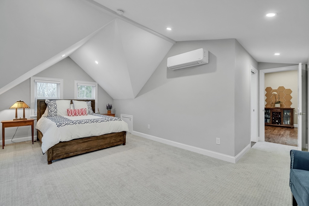 1475 Canton Ave