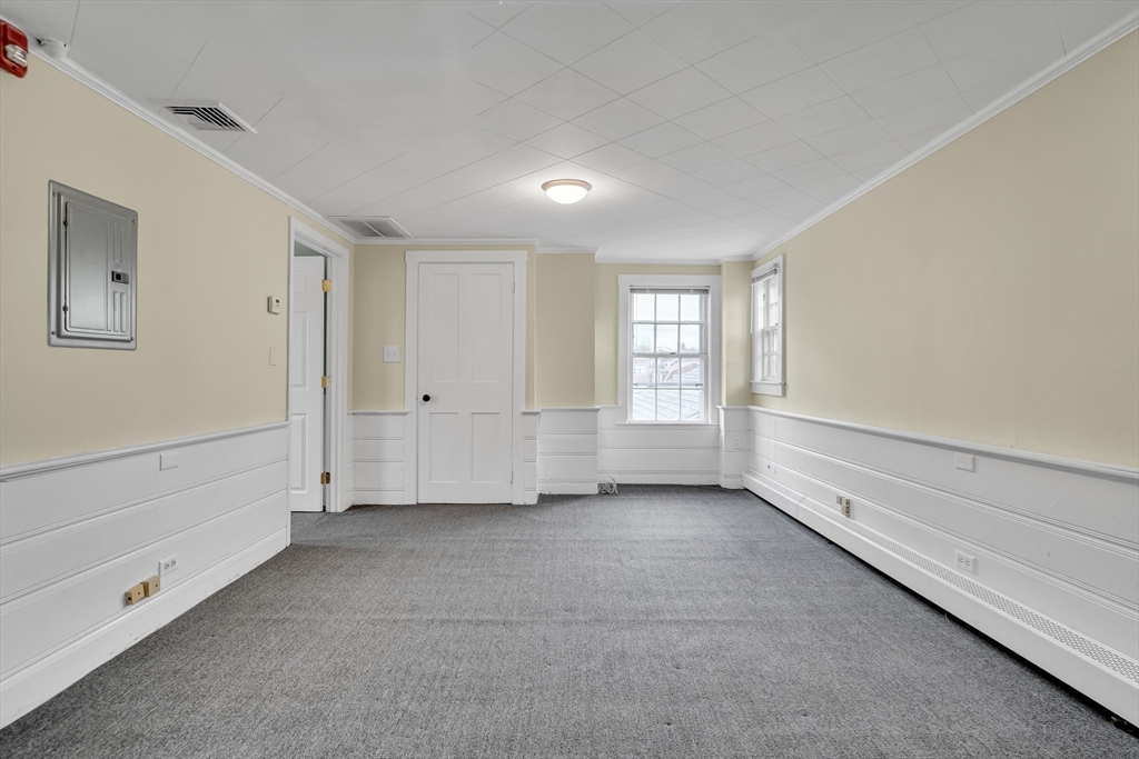 14-A Muzzey St Unit: 14 Upstair