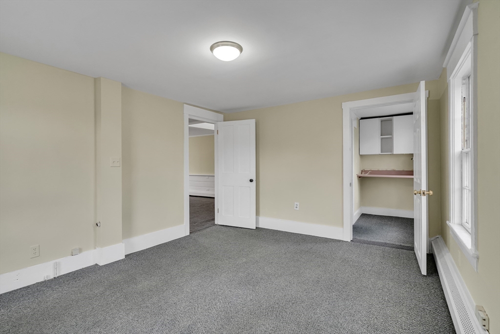 14-A Muzzey St Unit: 14 Upstair
