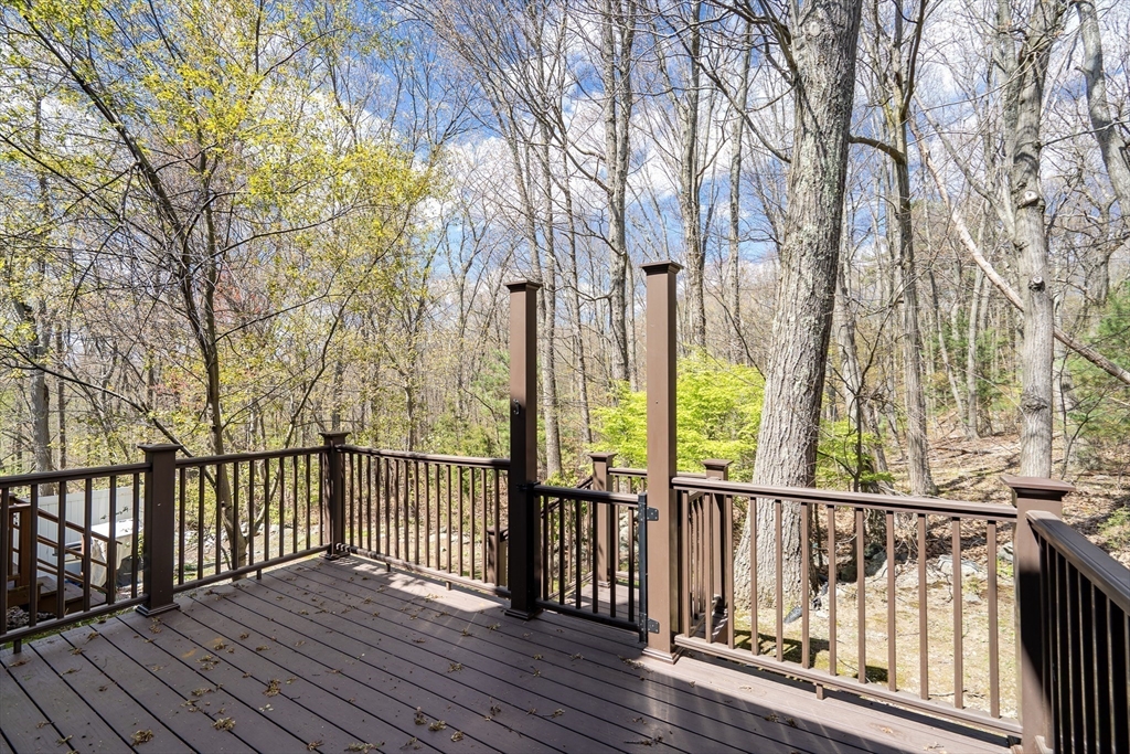 32 Bishops Forest Dr # 32