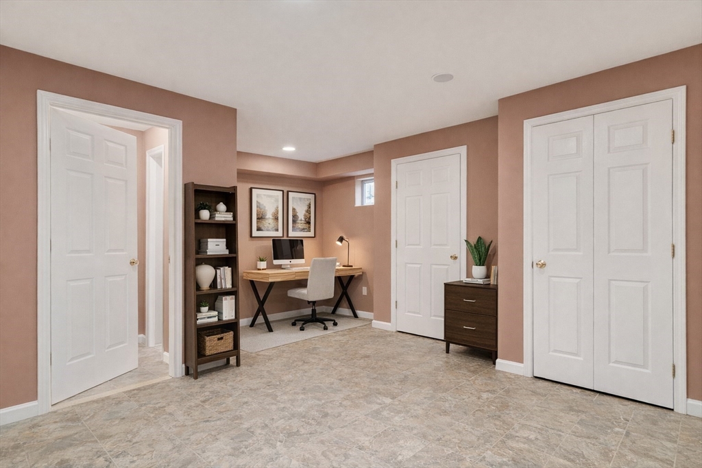 32 Bishops Forest Dr # 32