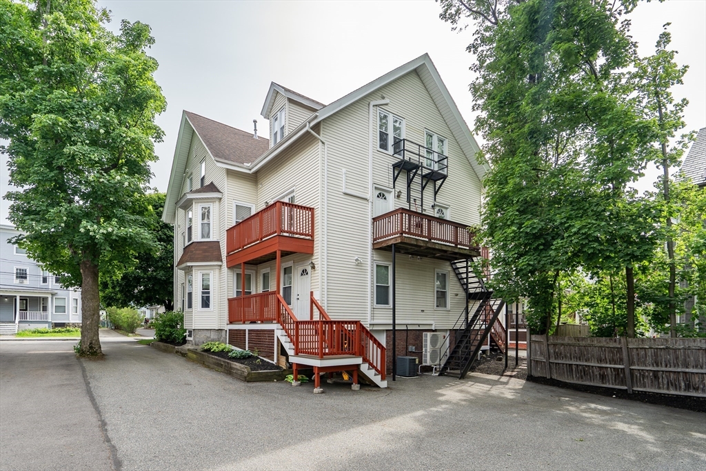 86 Brown St # 4