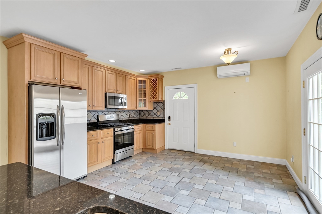 86 Brown St # 4
