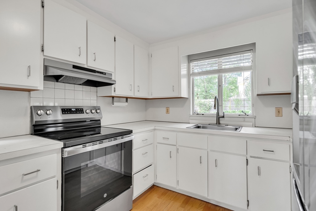 148 Cedar St