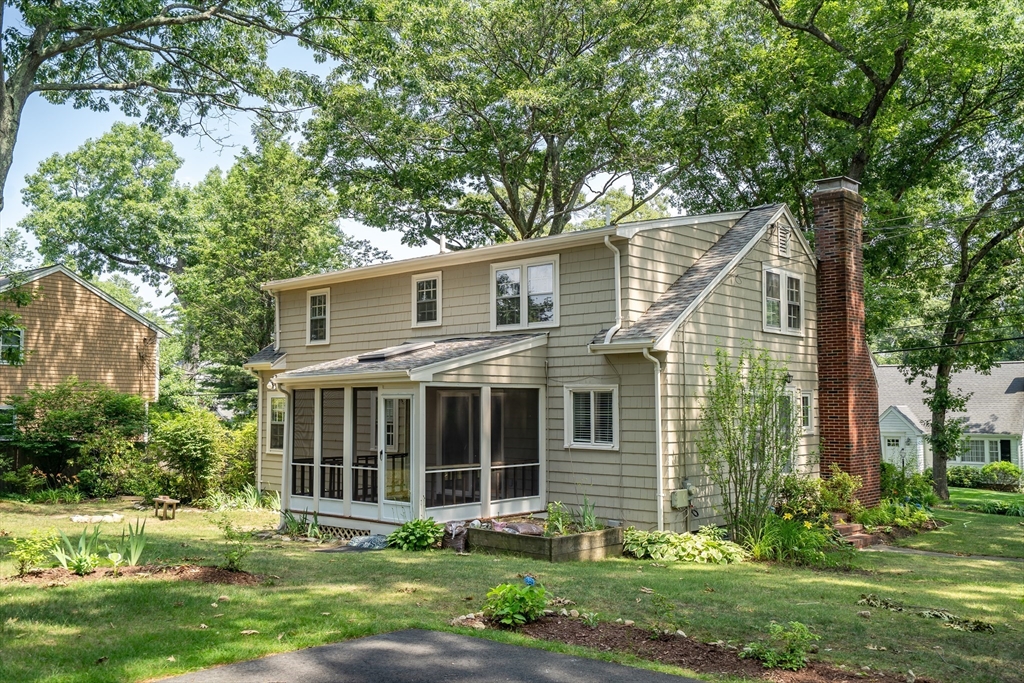 148 Cedar St