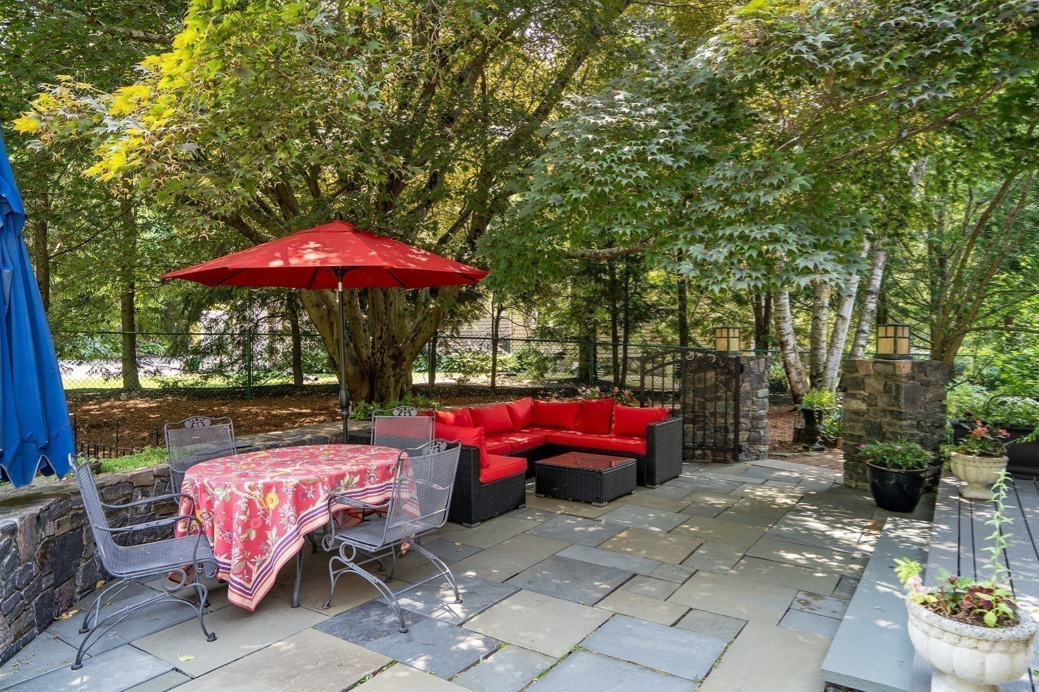 55-B Hancock St