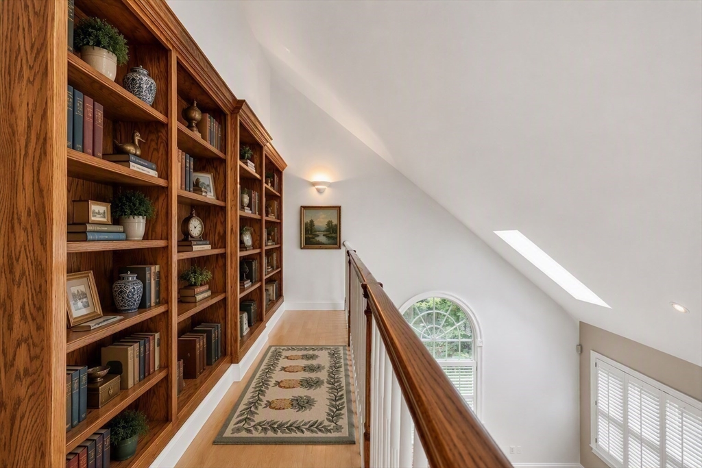 55-B Hancock St