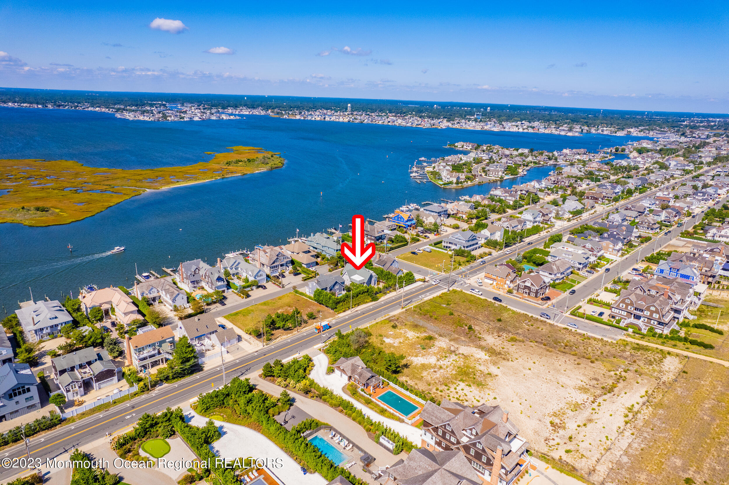 1021 Barnegat Lane