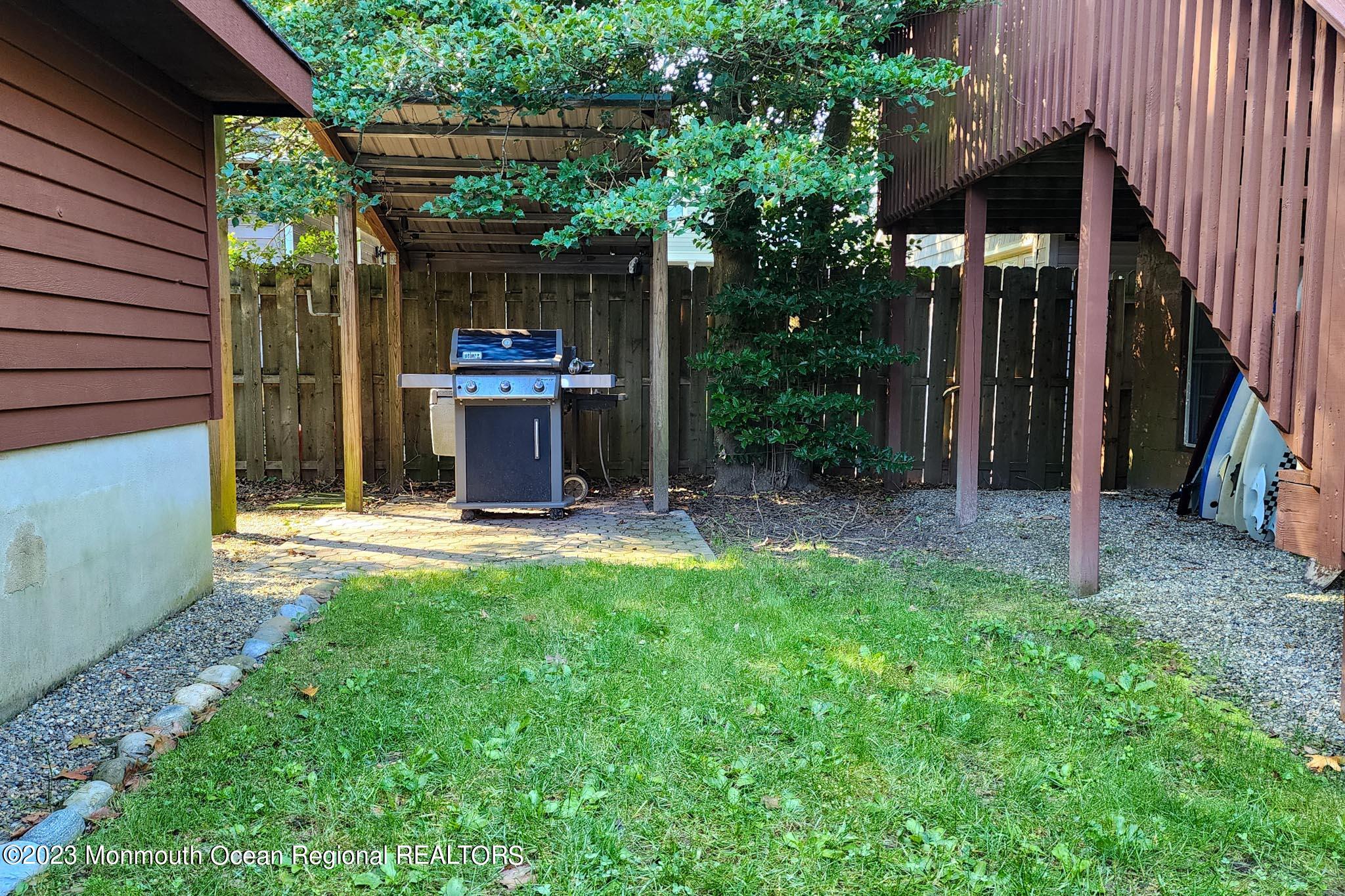 114 Summit Avenue