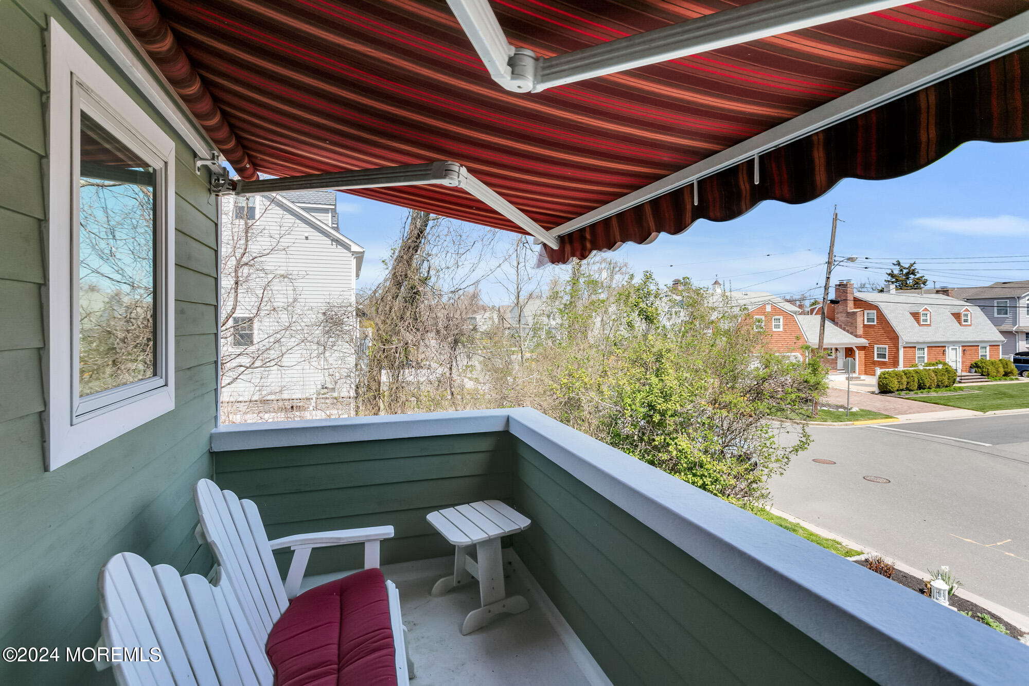 384 Western Avenue