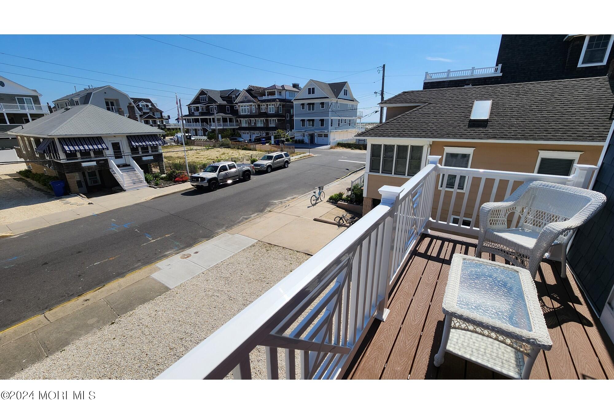 29 4th Avenue