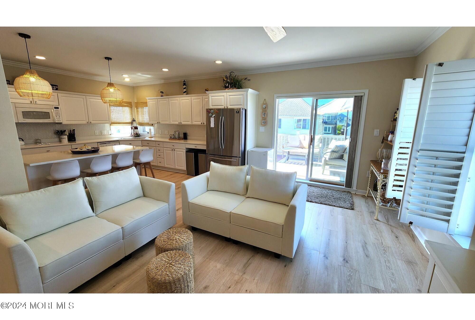 29 4th Avenue