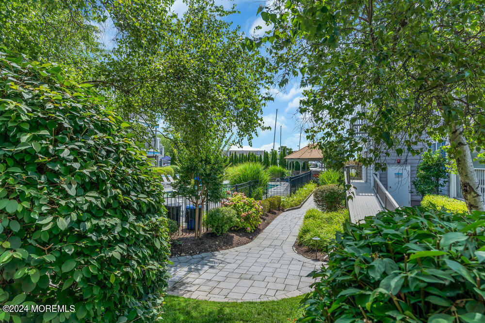 89 Bay Point Harbour