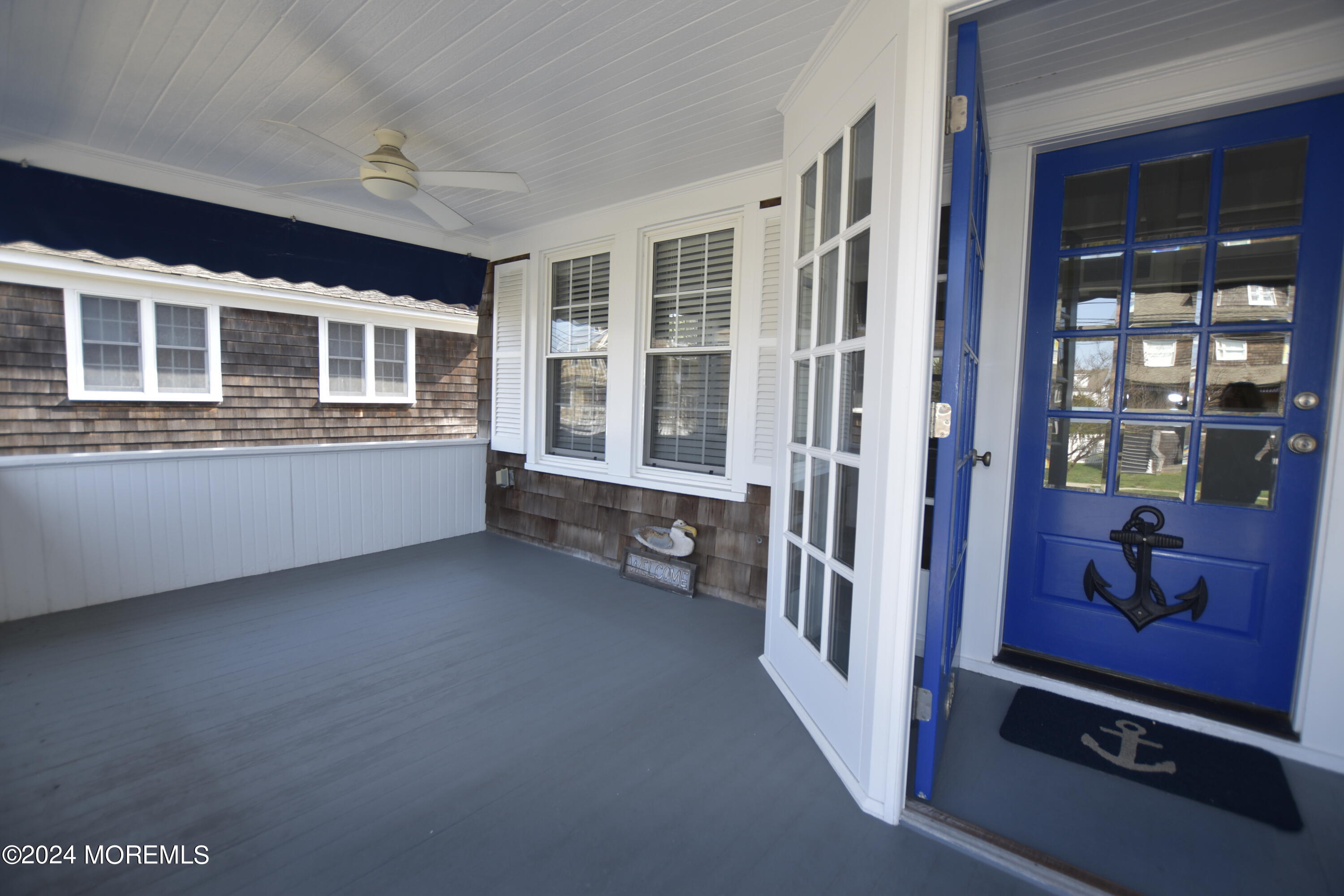 655 Main Avenue