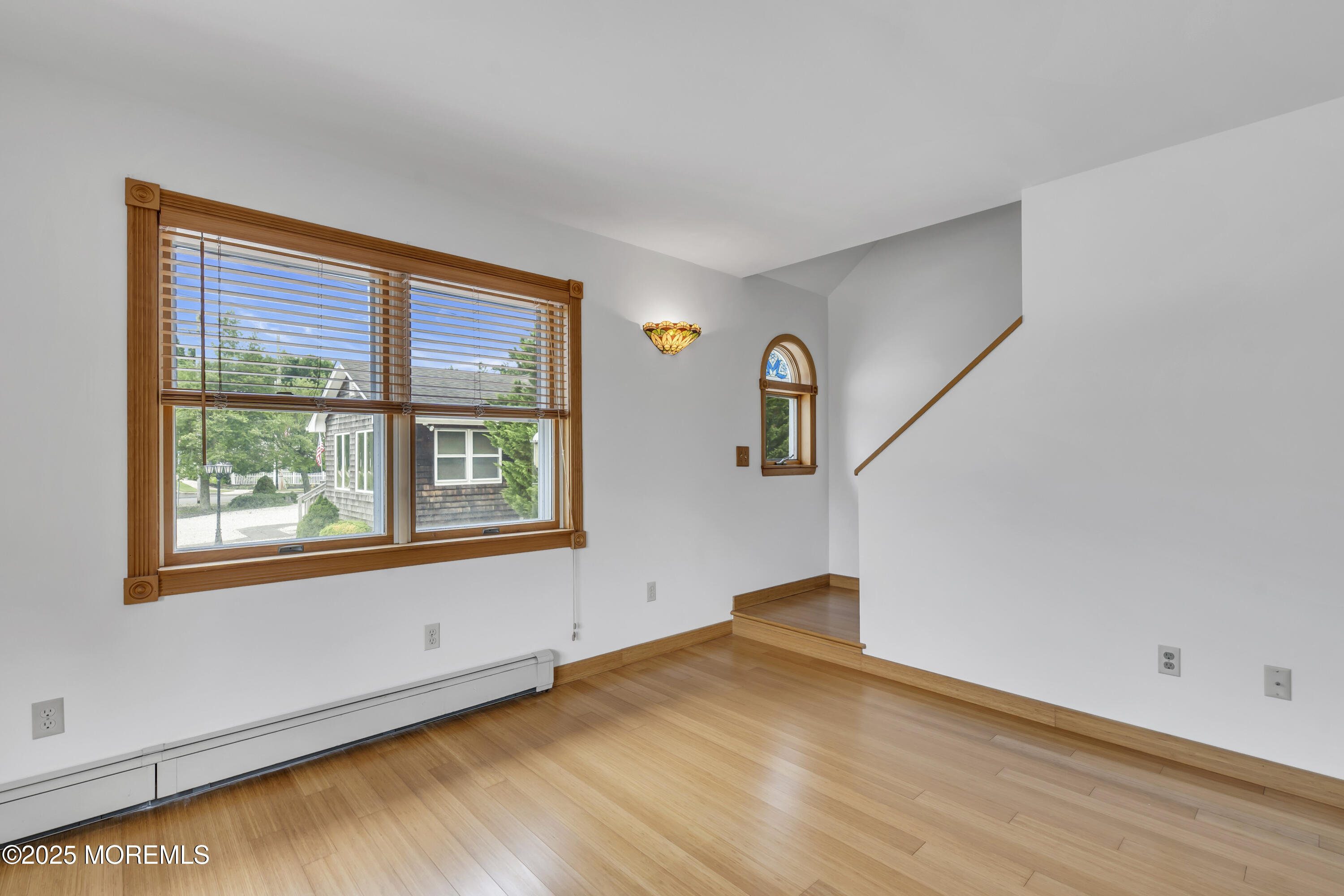 211 Meadow Boulevard
