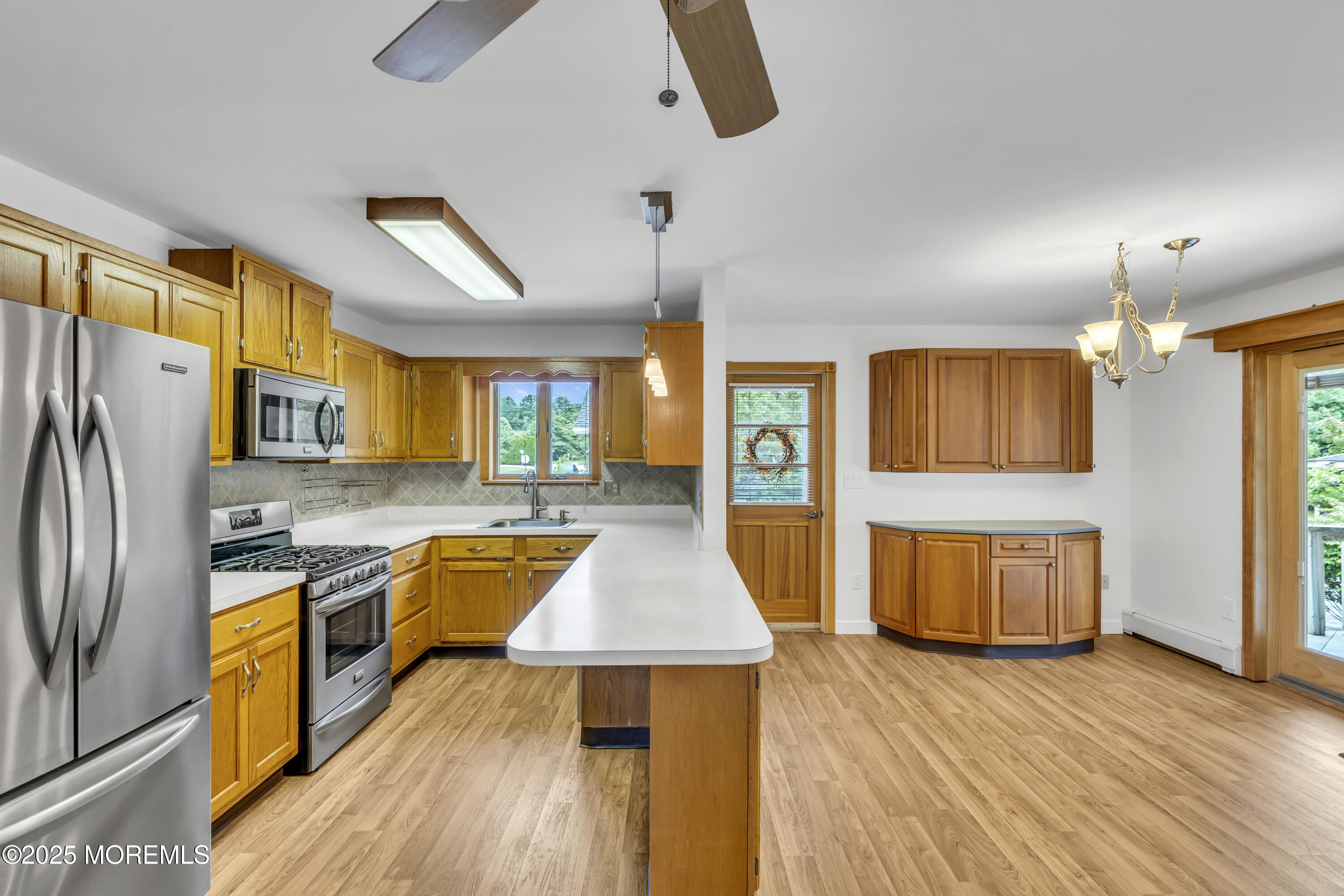 211 Meadow Boulevard