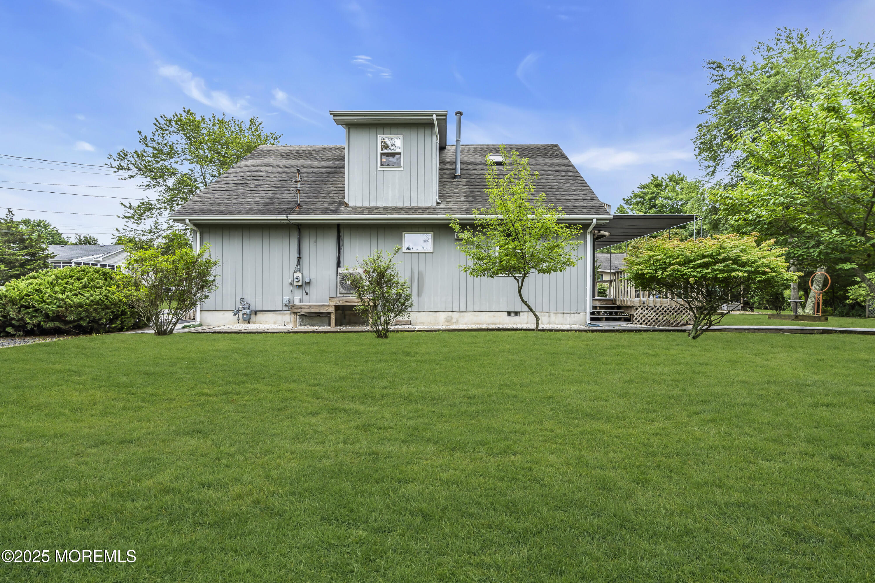 211 Meadow Boulevard