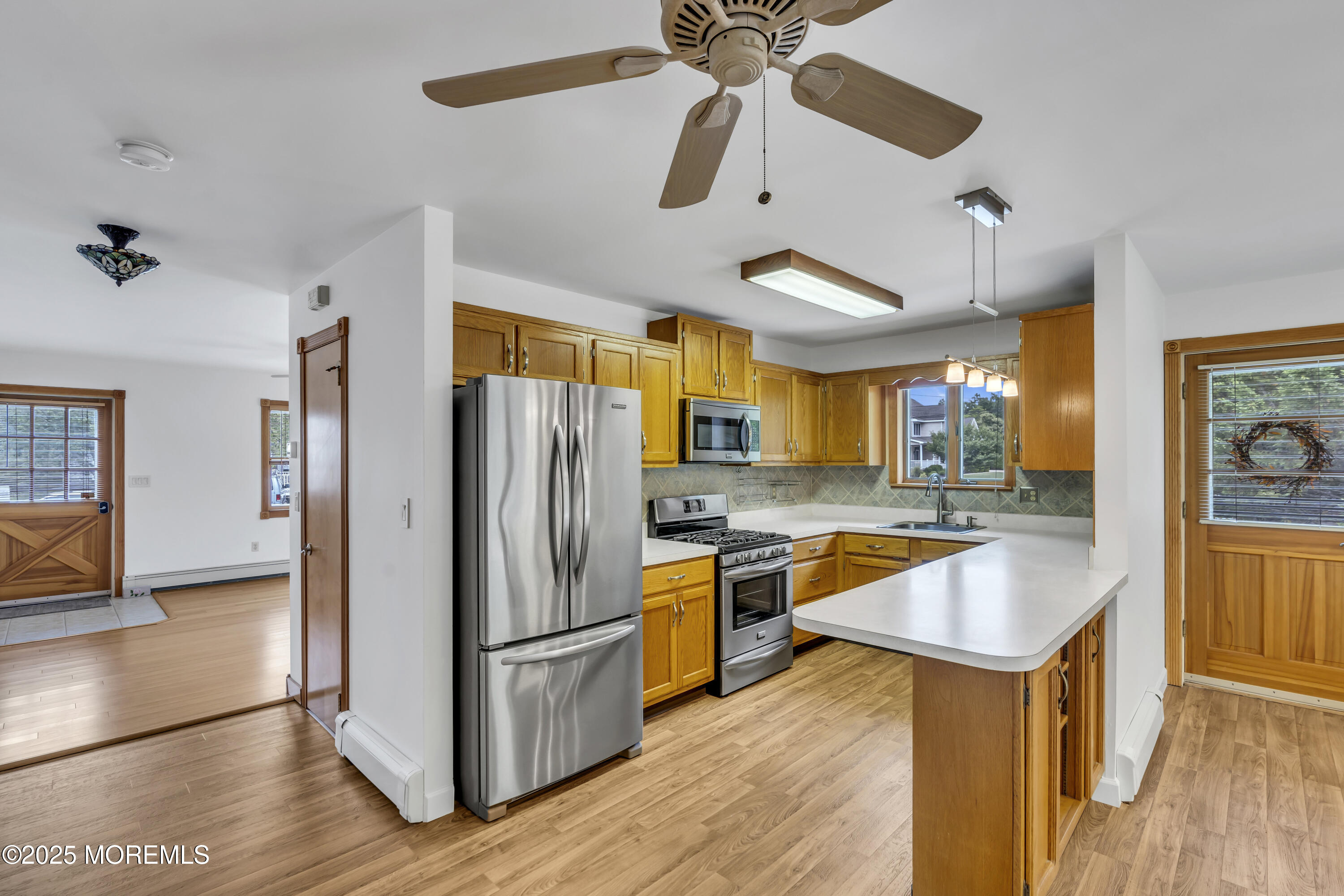 211 Meadow Boulevard