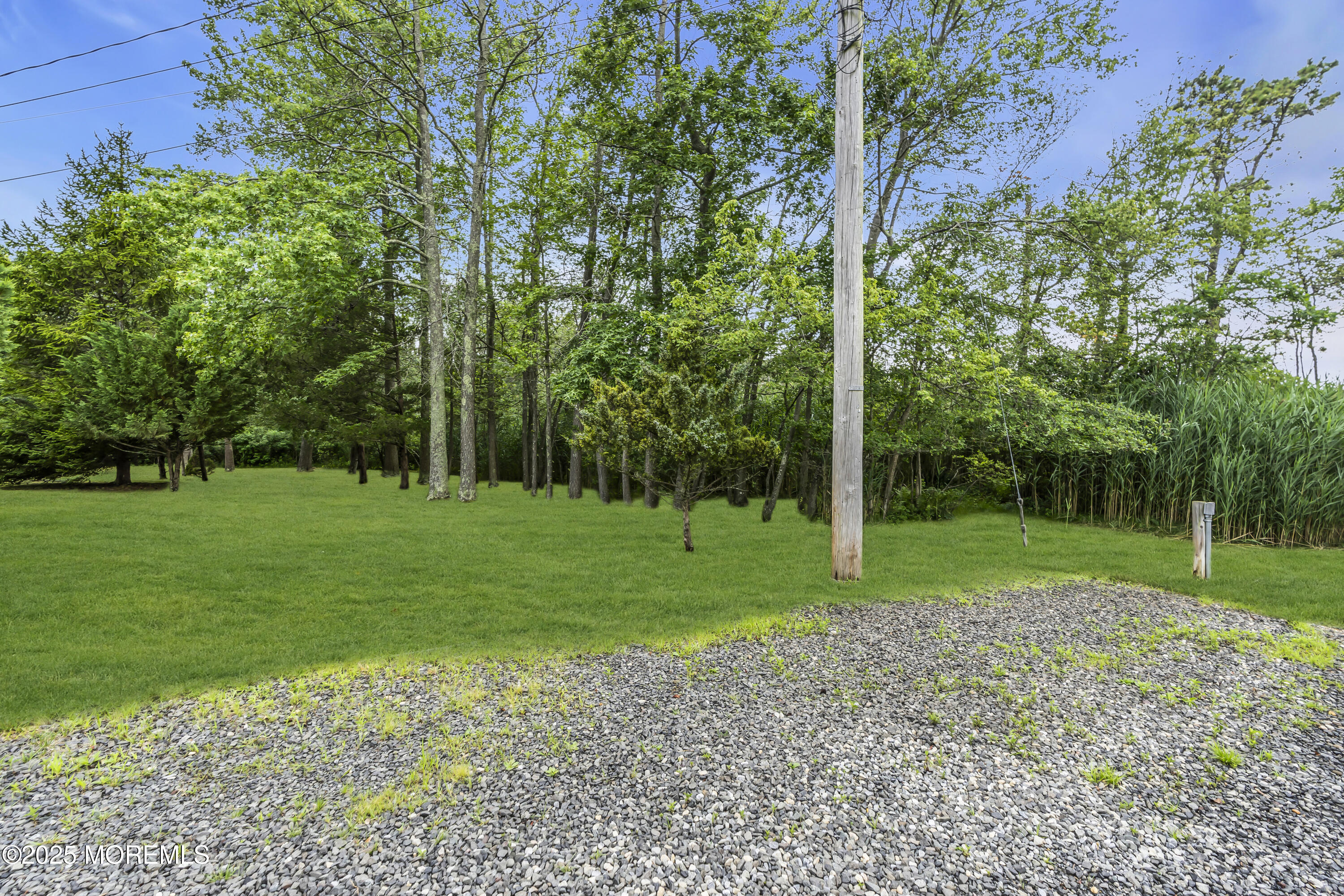 211 Meadow Boulevard