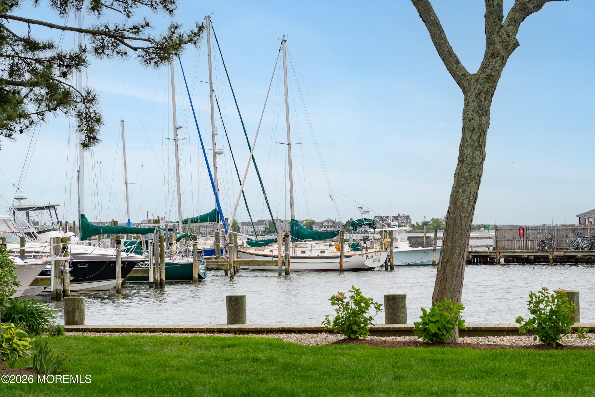 69 Bay Point Harbour